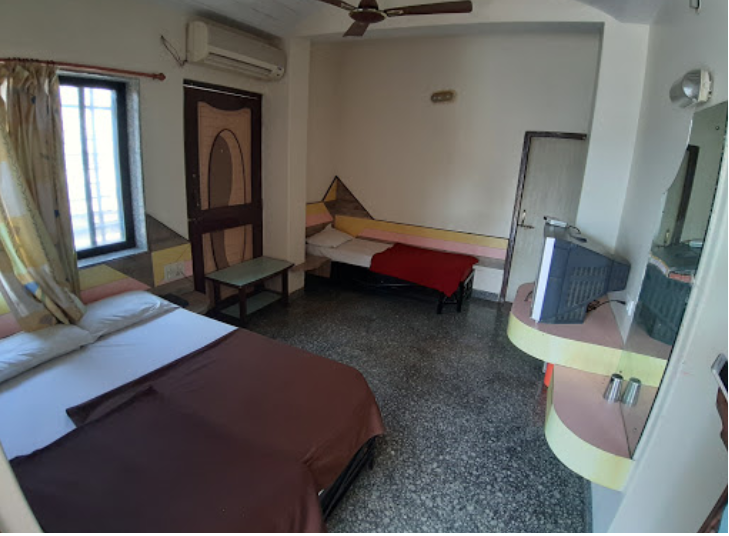 Hotel Sai Seva | DOUBLE BED NON AC ROOM 