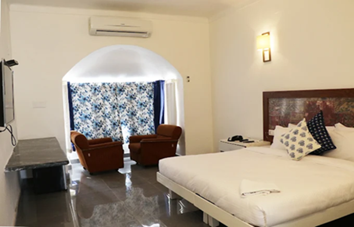 1 x Executive Room