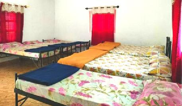 1 x  10 cot dorimitory 