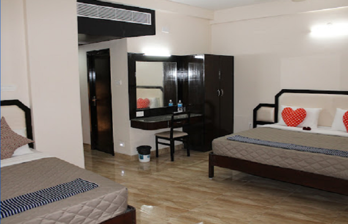 1 x Deluxe 4 Bed
