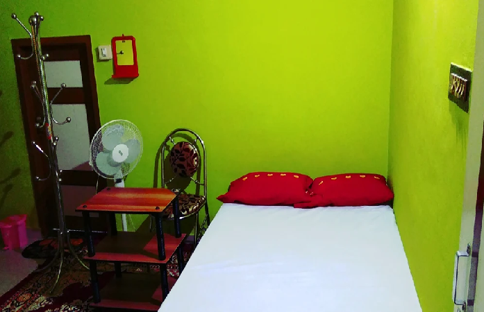 1 x DELUXE ROOM