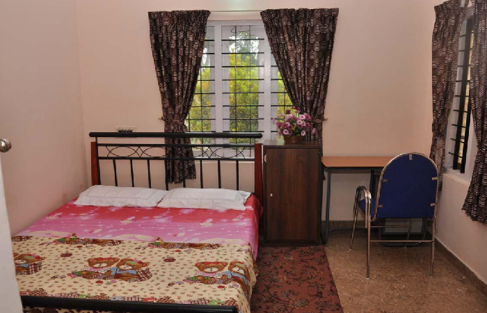 1 x Double Bed Room