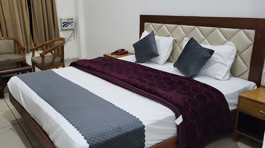 1 x Deluxe Room for 2