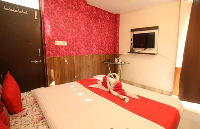 1 x Standard Room