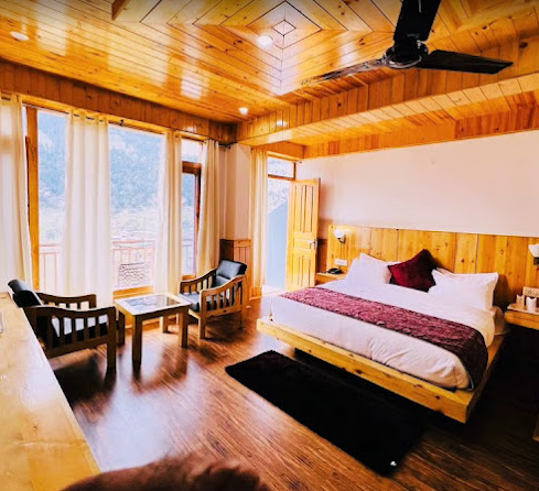 Deluxe Room with Private Balcony