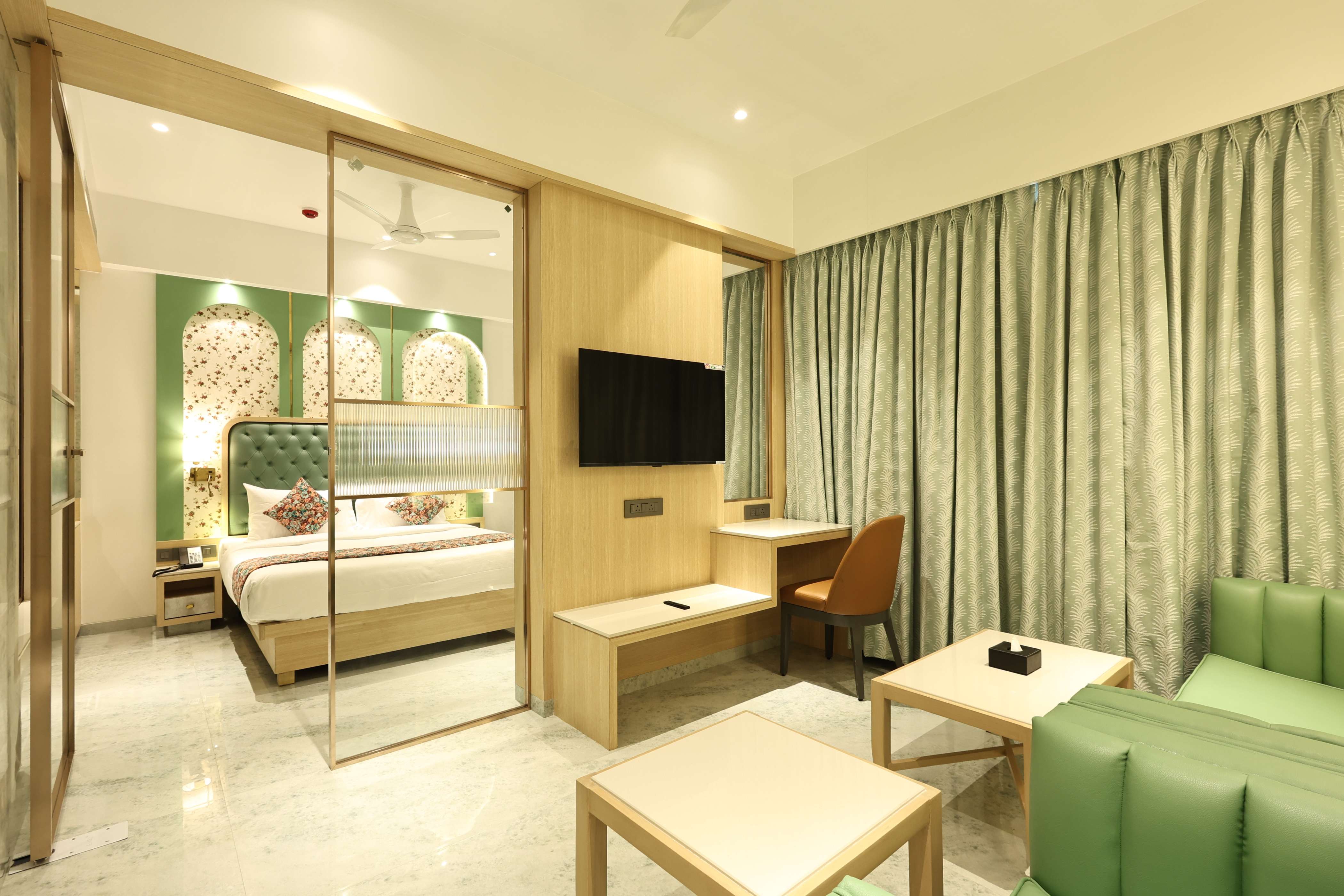 Sio Signature Suite Room
