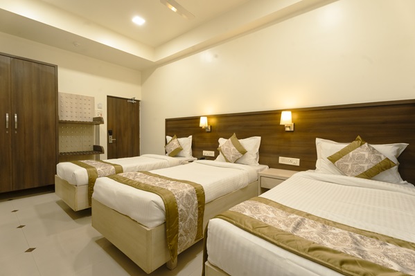 Executive Triple  Room