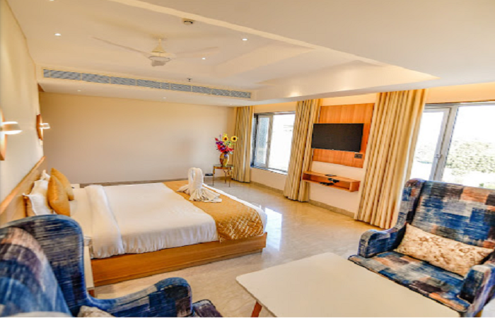 1 x Suite Room