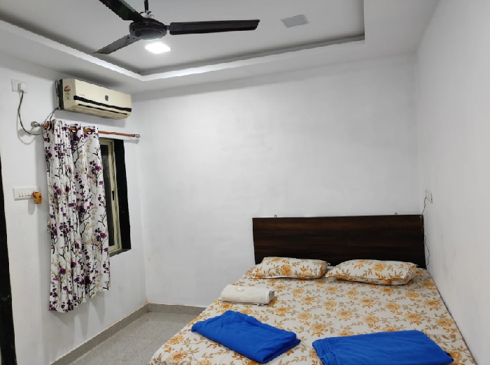1 x Standard ac room