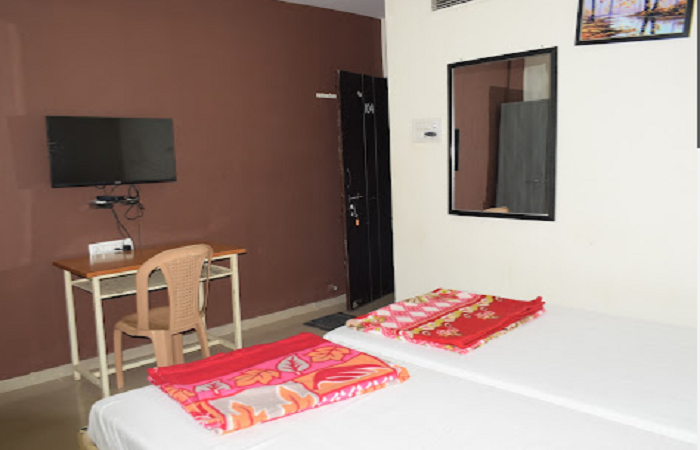 1 x Standard  Non AC Room
