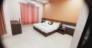 Hotel Golden Bagh | SUPER DELUXE ROOM