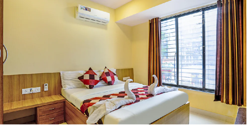 BKC Corporate Hostel | Deluxe Room