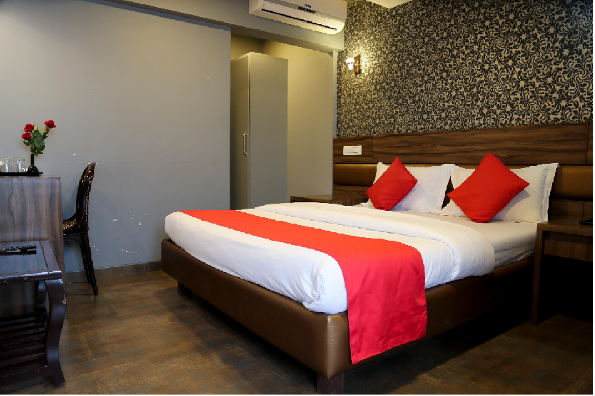 Hotel Pratiksha Residency | Deluxe AC Room