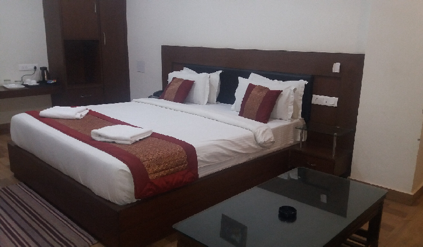 Hotel KPs Salunki | SUPER DELUXE AC ROOM