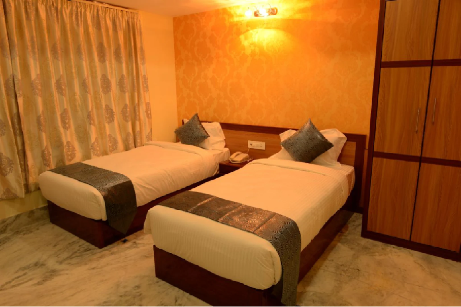 Hotel Bhargav Grand | DELUXE ROOM