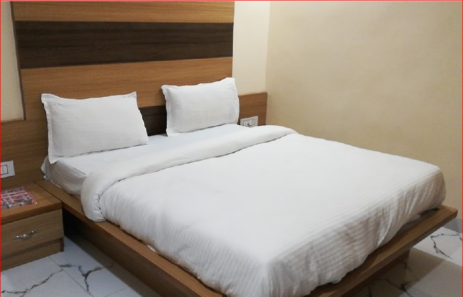 Hotel new Pathik | DELUXE ROOM NON AC