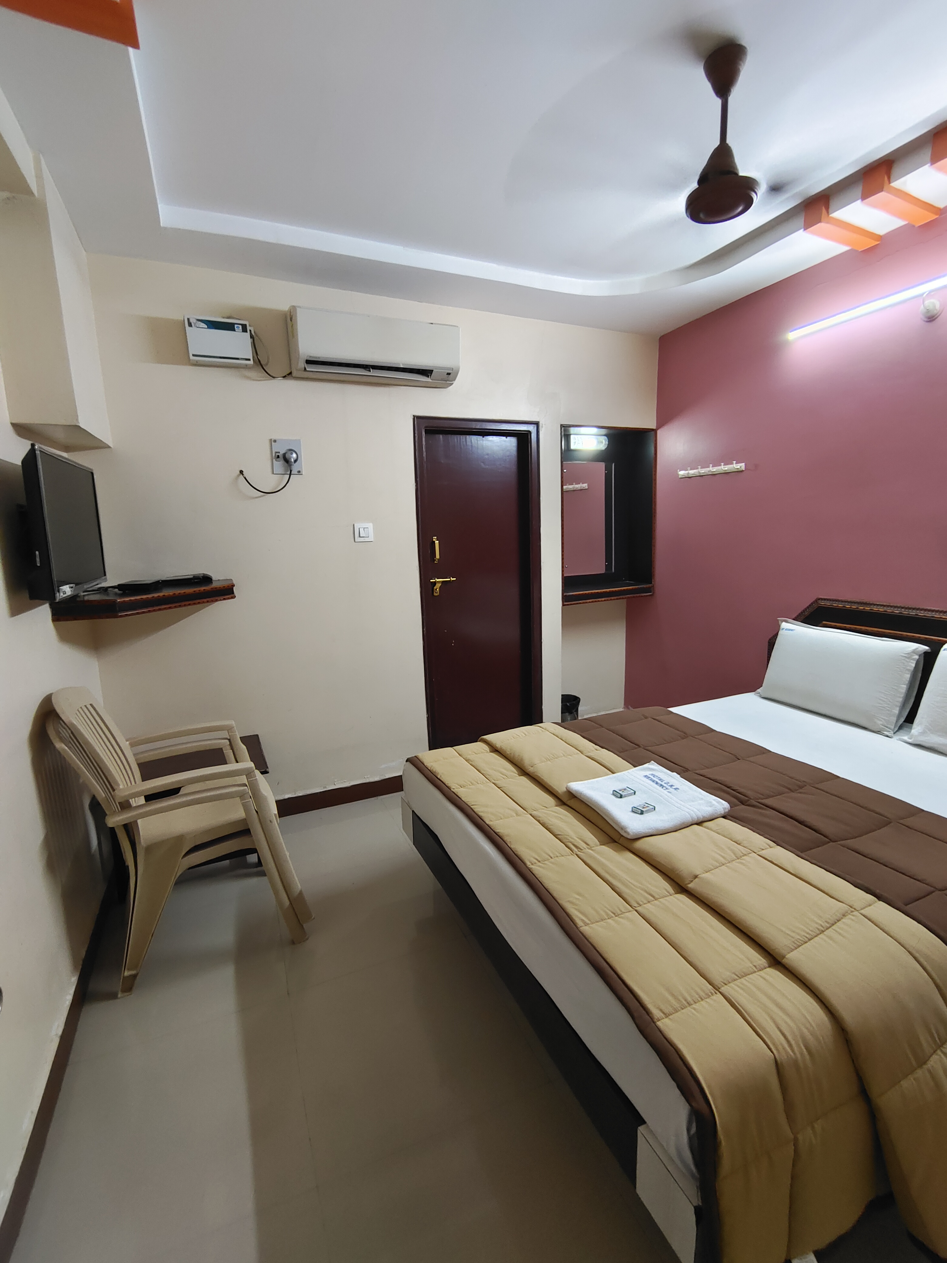 HOTEL DKR RESIDENCY | 2 Bed Non Ac 