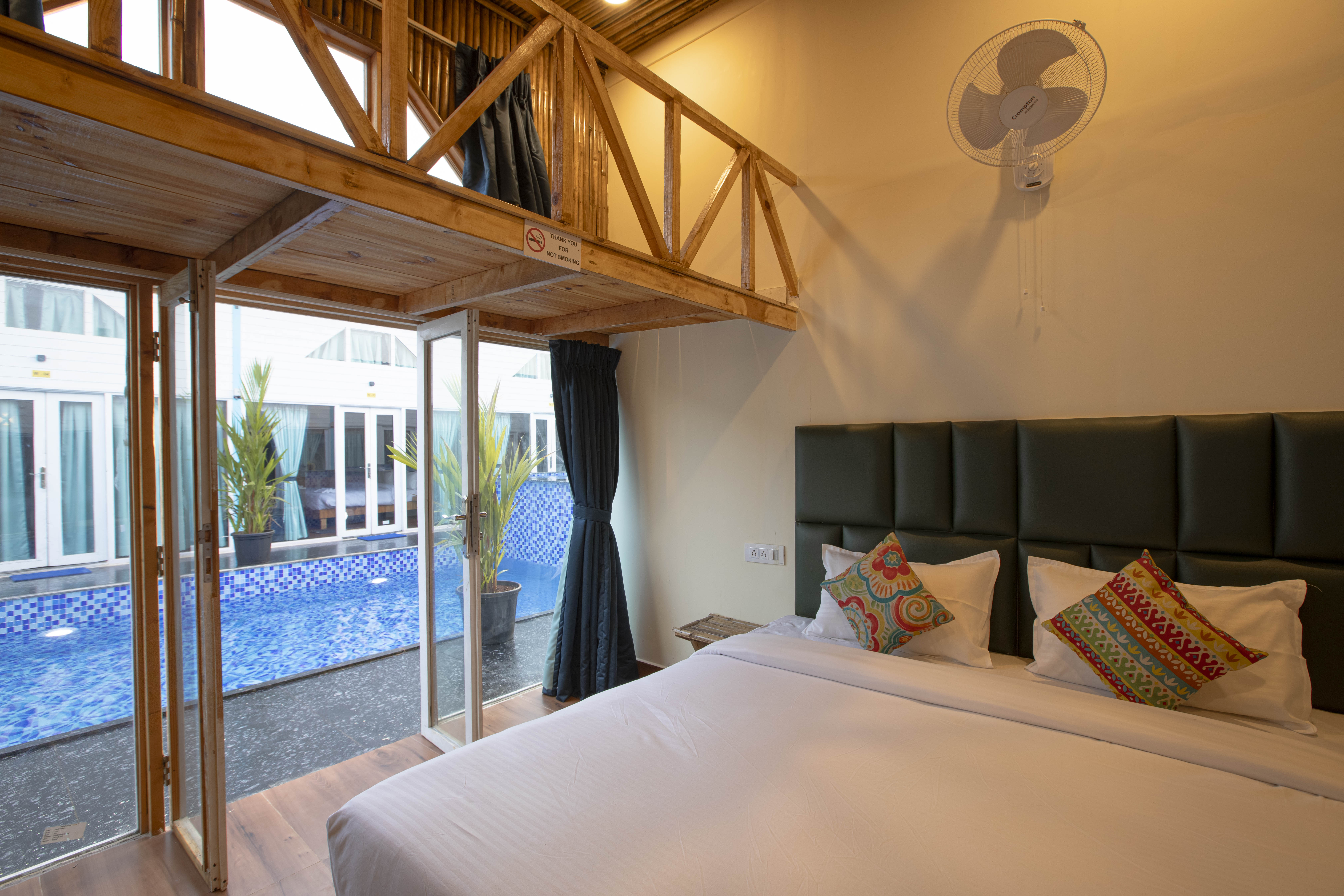 Bay View Resort | BAMBOO COTTAGE	