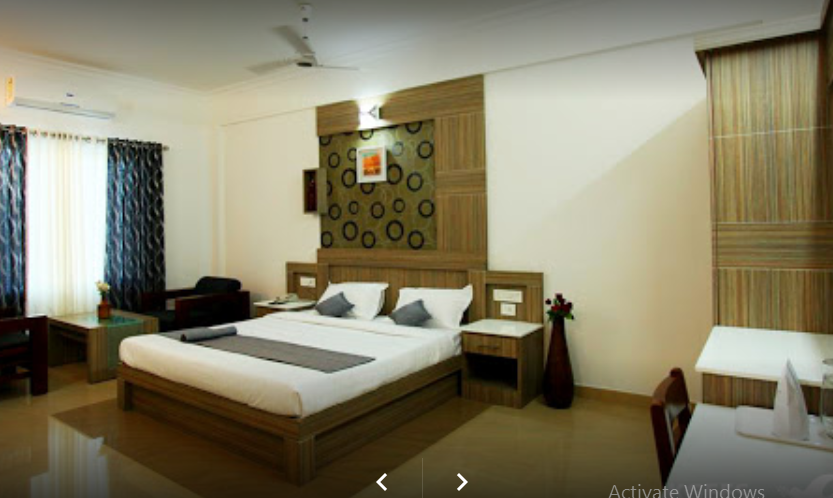 Hotel Asheesh(Rooms Bar & Restaurant) | Deluxe Room