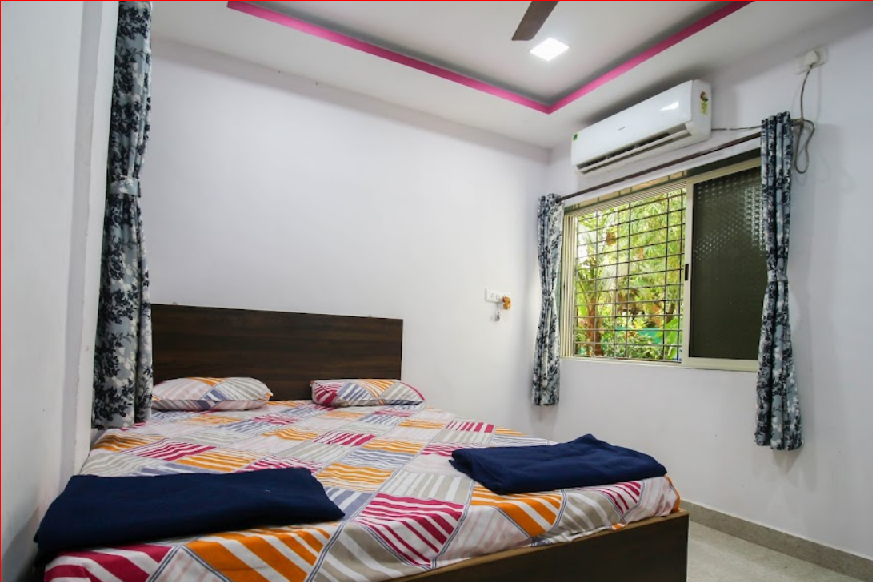 Sharang Holiday Home | Standard ac room