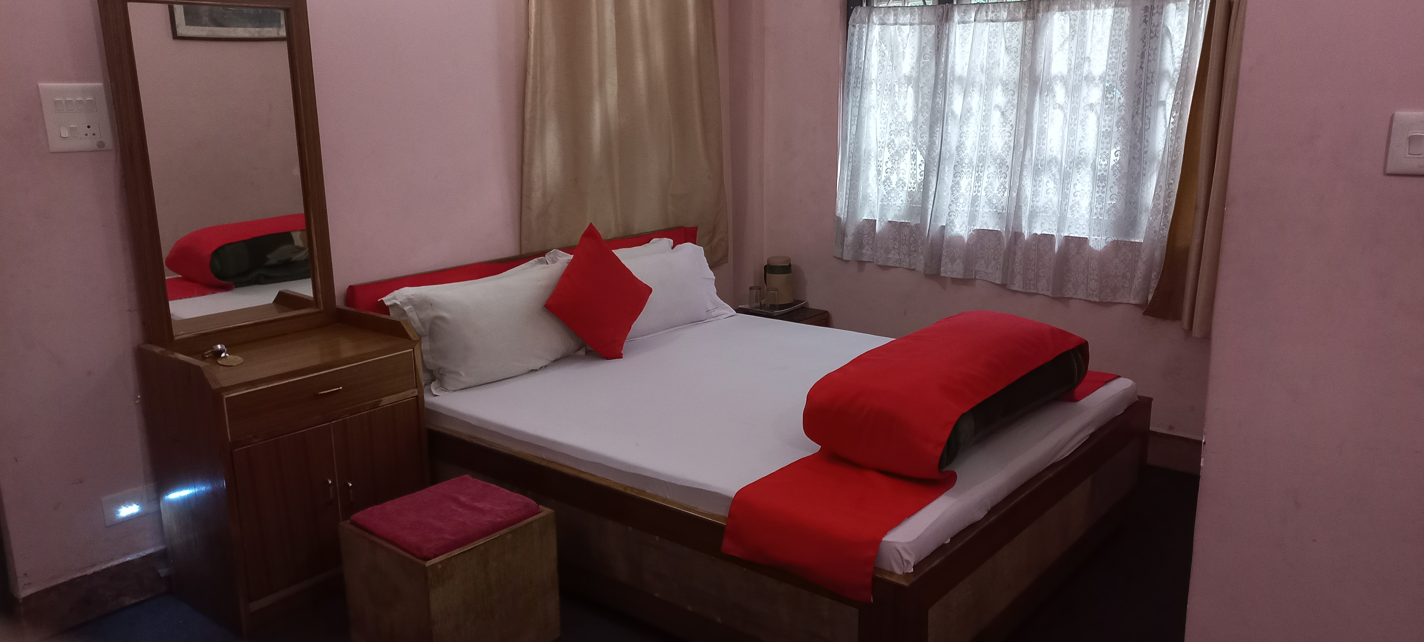 Hotel North Point   Darjeeling | Standard  Double Non View