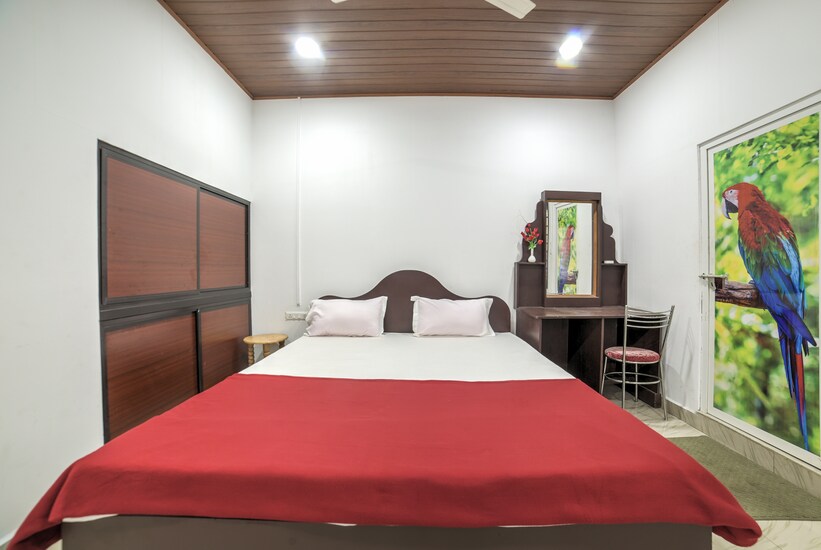 Thekkady Edens Spice Residency |  Deluxe Room  