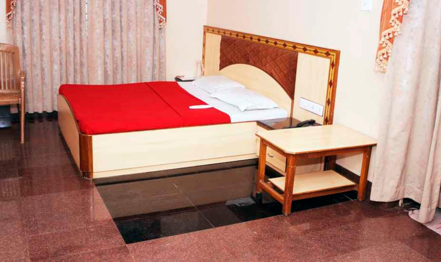 1 x NON AC ROOM