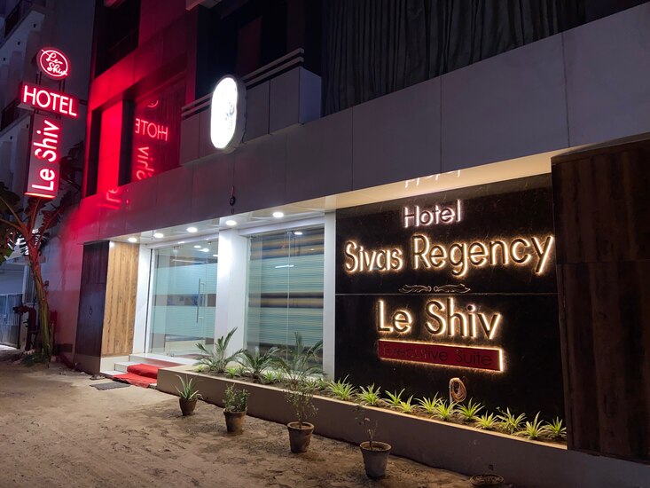 Le Shiv Executive suite Photos