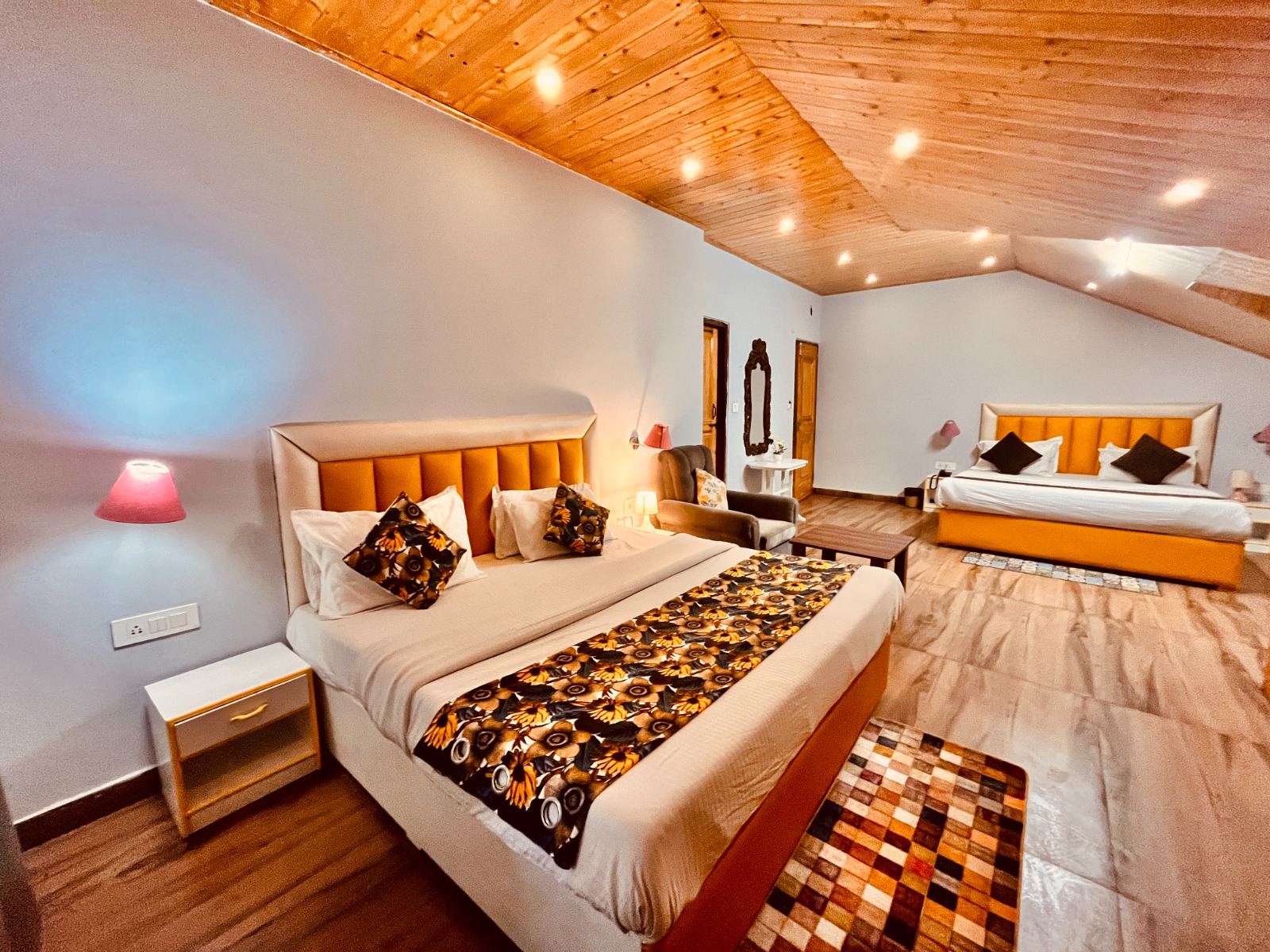 Family Suit Room With Moutain Room 