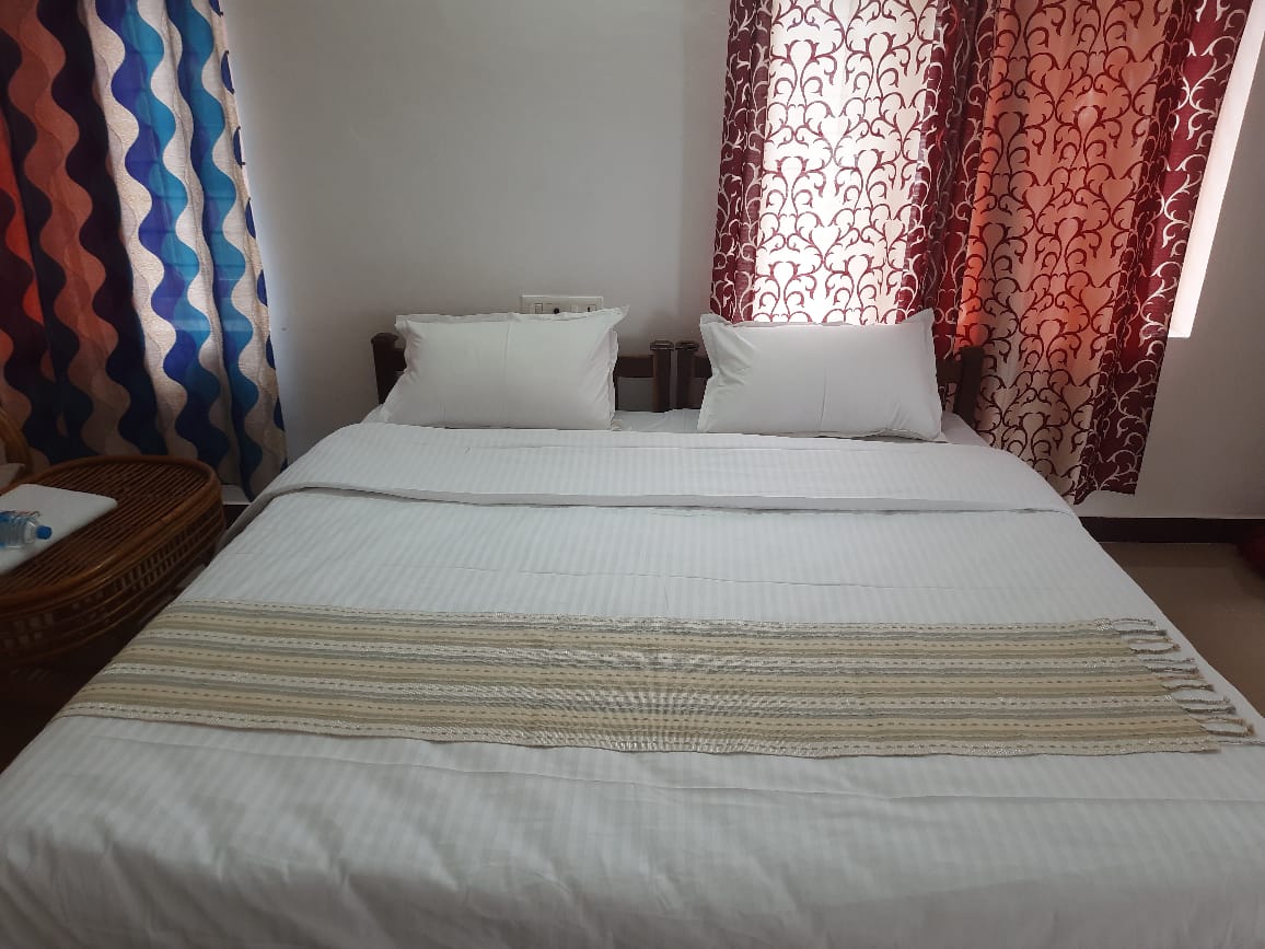 Quadiriya Palace | Large Double or Twin Room with Mountain View